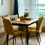 Appartement Boutique Europe Elegant Coastal Escape Pomorie