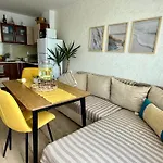 Boutique Europe Elegant Coastal Escape Appartement *