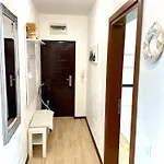 Appartement Boutique Europe Elegant Coastal Escape Pomorie