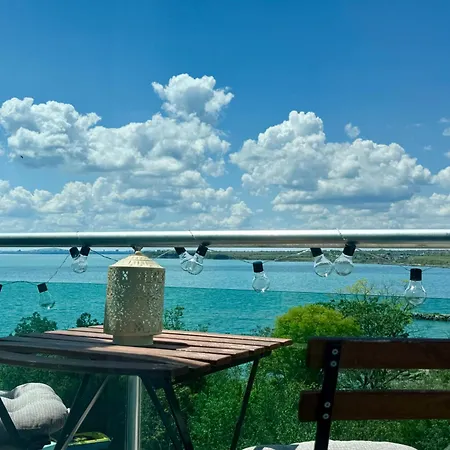 Boutique Europe Elegant Coastal Escape Πομόριε