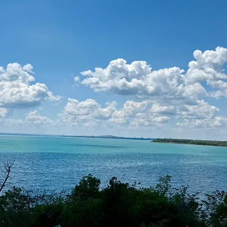 Boutique Europe Elegant Coastal Escape * Поморие