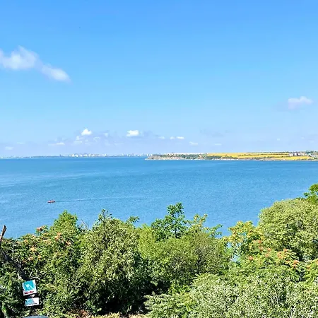 Boutique Europe Elegant Coastal Escape * Поморие