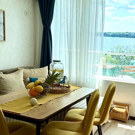Апартамент Boutique Europe Elegant Coastal Escape